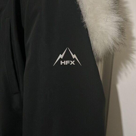 Women’s Heavy Down Parka - Picture 6 of 12